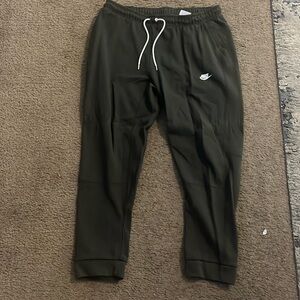 Men’s Nike “NSW” modern fleece joggers